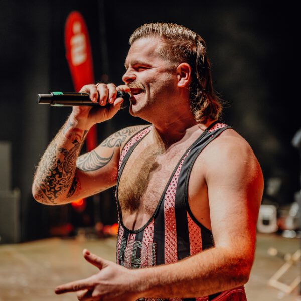 micha-von-der-rampe-mallorca-kuenstler-buchen